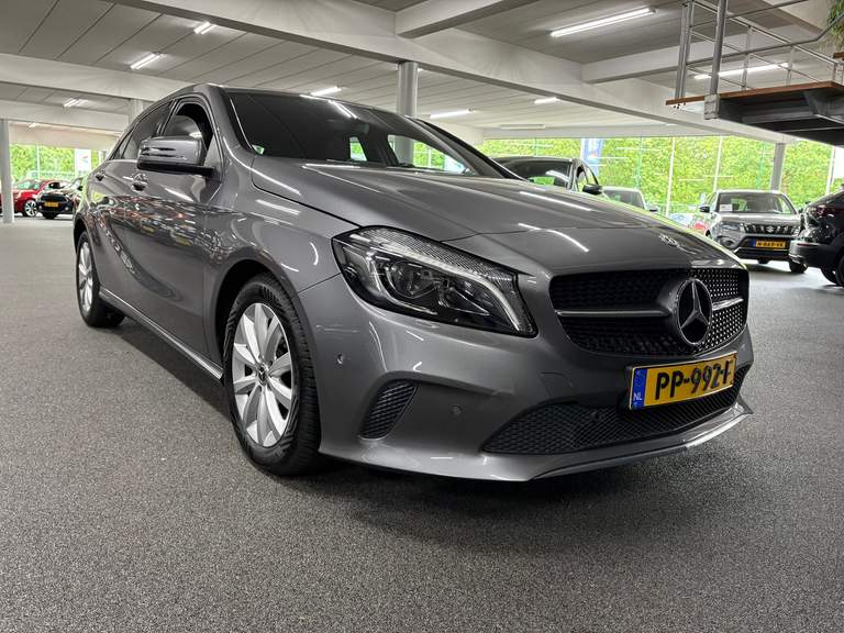 Mercedes-Benz Mercedes-Benz
