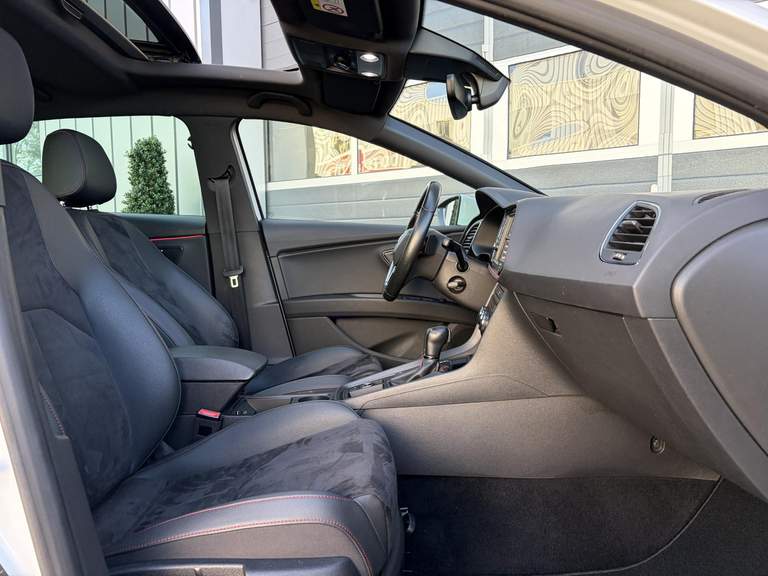 SEAT SEAT