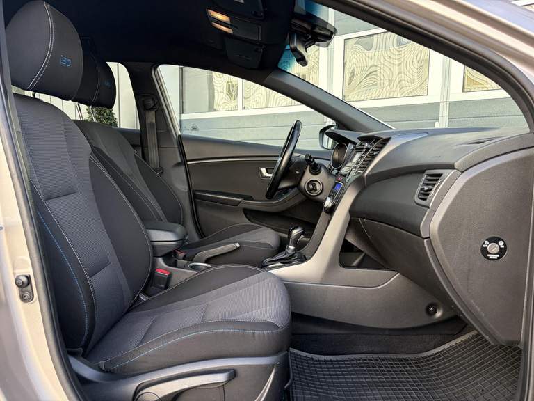 Hyundai Hyundai