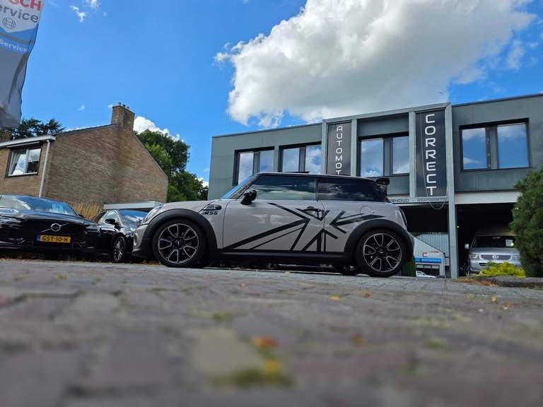 MINI