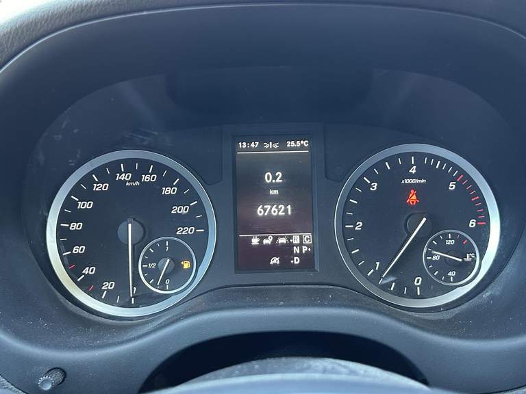 Mercedes-Benz Mercedes-Benz