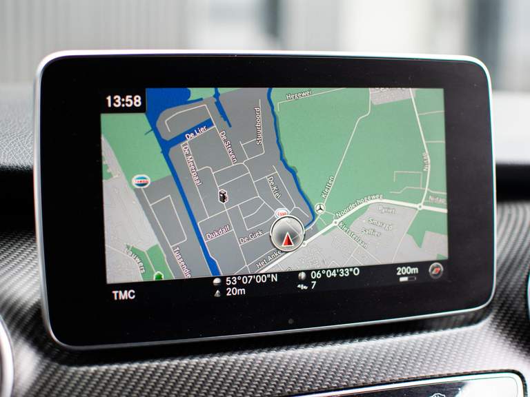 Mercedes-Benz Mercedes-Benz