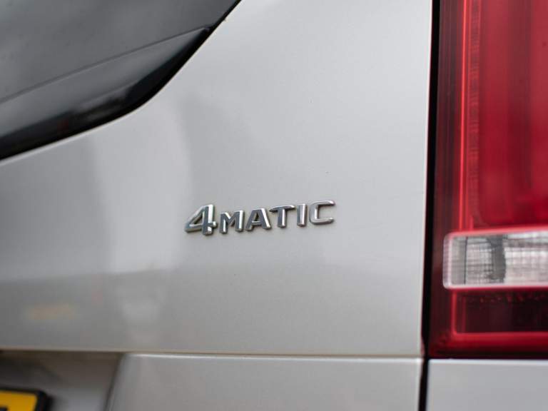 Mercedes-Benz Mercedes-Benz