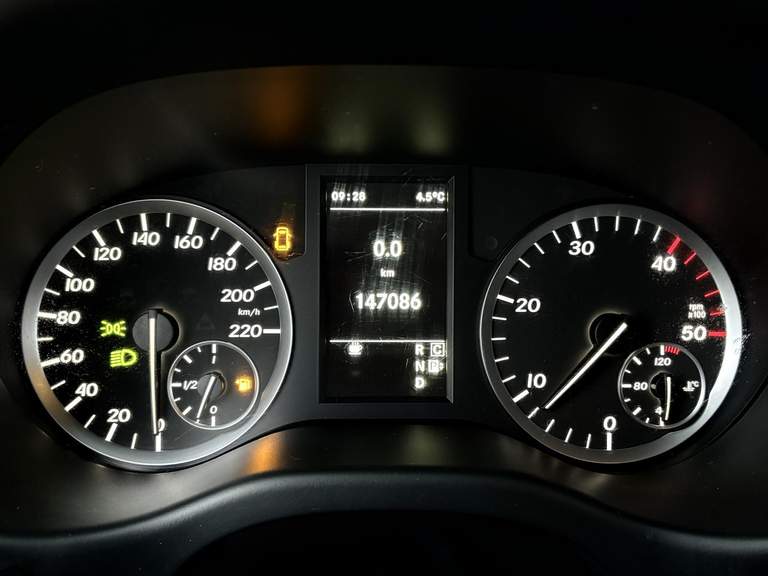 Mercedes-Benz Mercedes-Benz