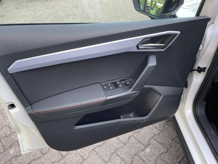 SEAT SEAT