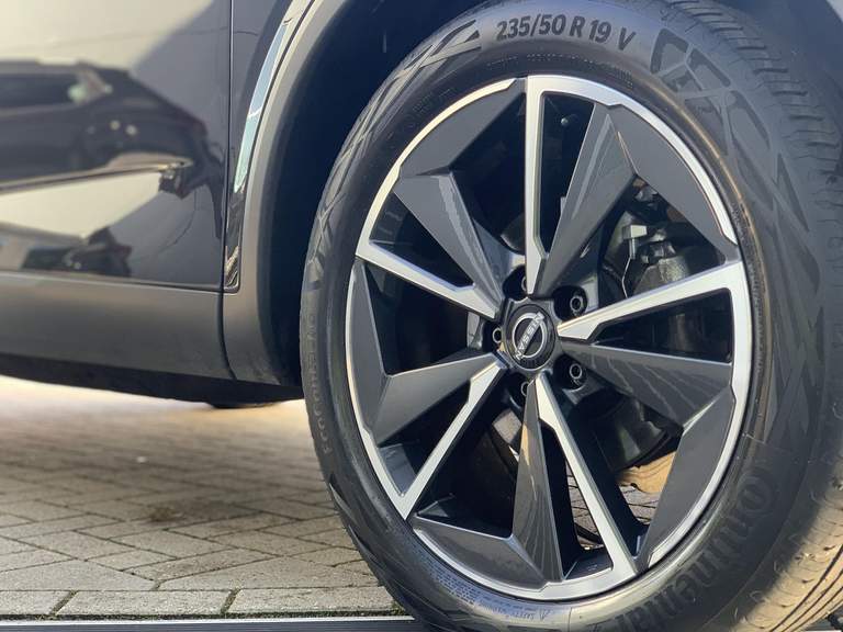 Nissan Nissan