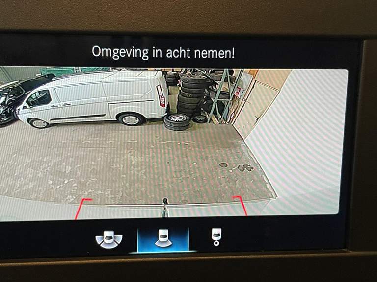 Mercedes-Benz Mercedes-Benz