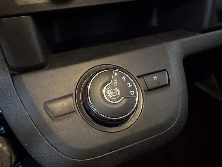 Peugeot Peugeot