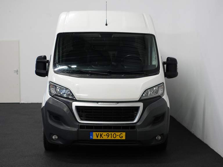 Peugeot Peugeot