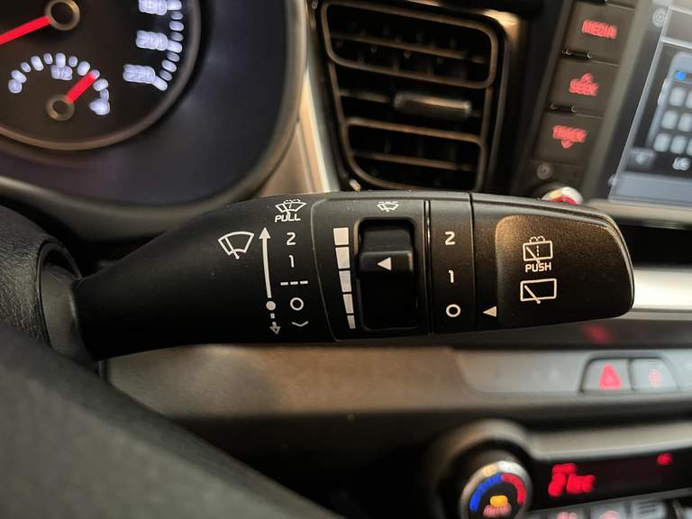 Kia Kia