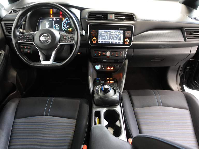 Nissan Nissan