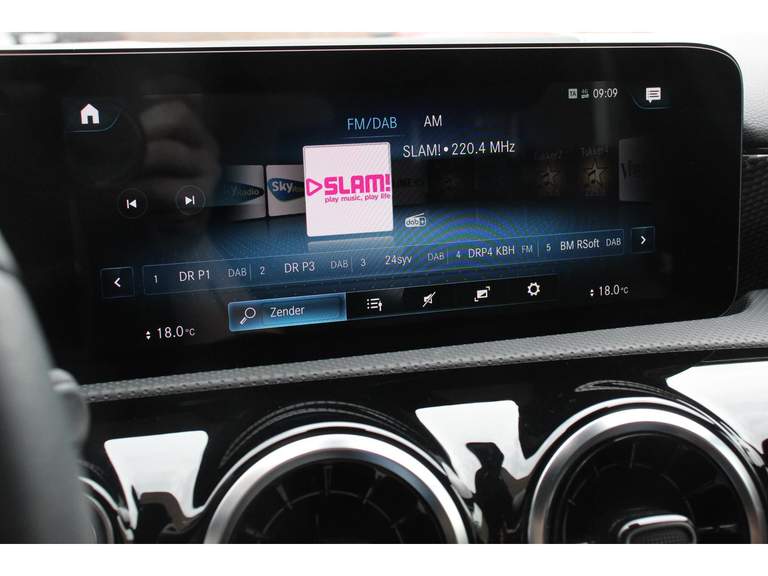 Mercedes-Benz Mercedes-Benz