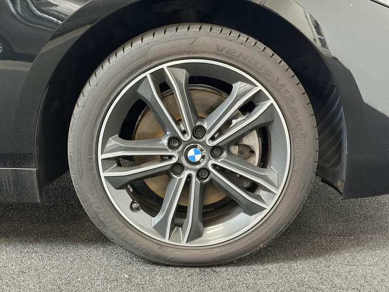 BMW BMW