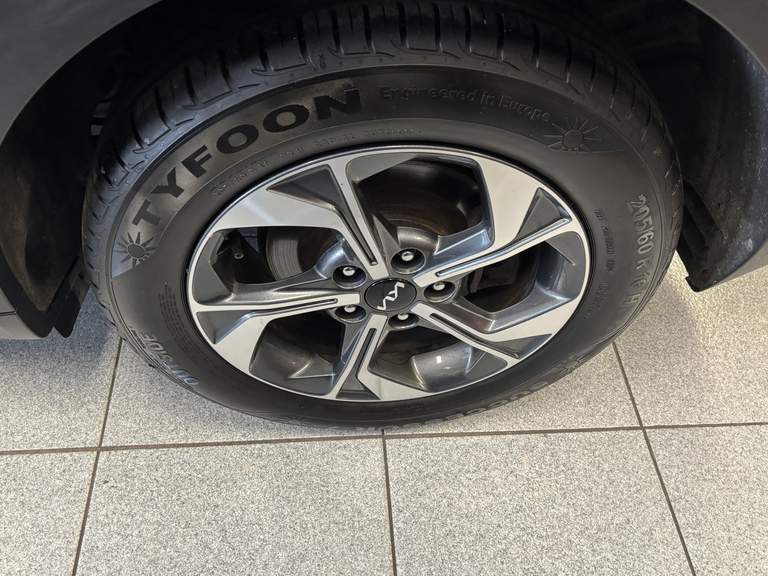 Kia