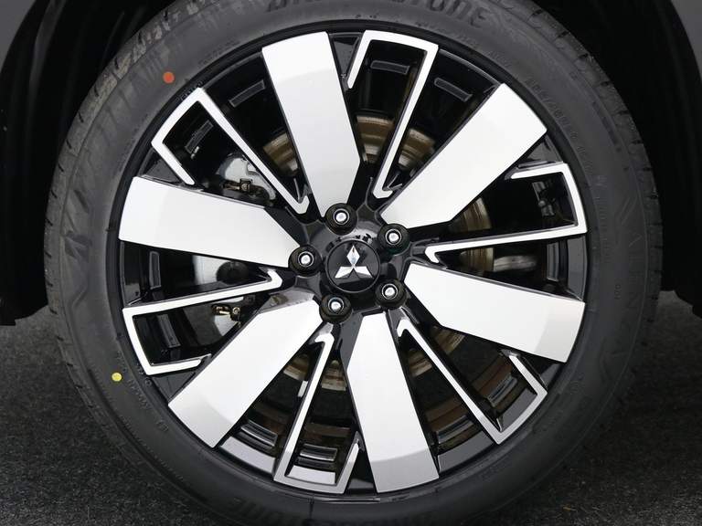 Mitsubishi Mitsubishi