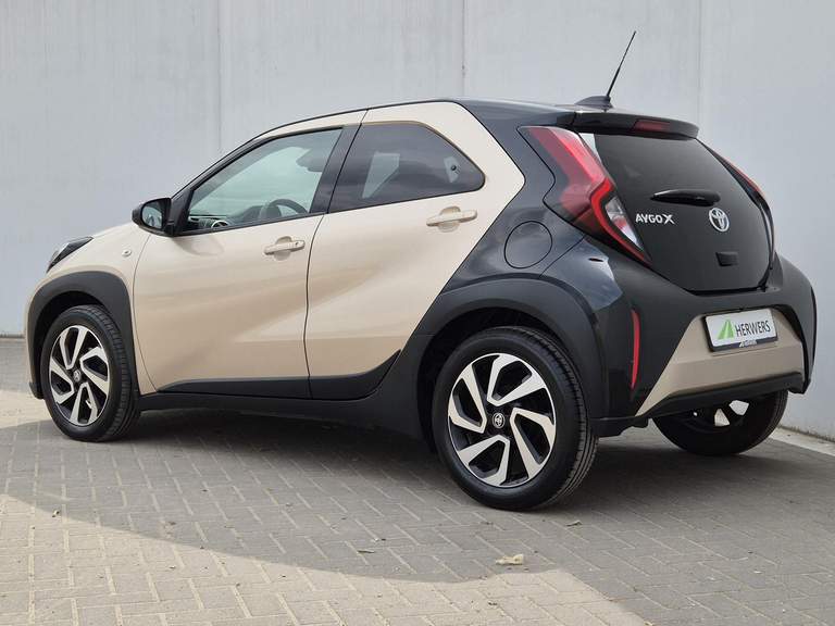 Toyota Toyota