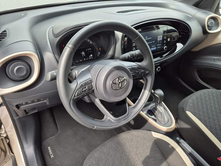 Toyota Toyota