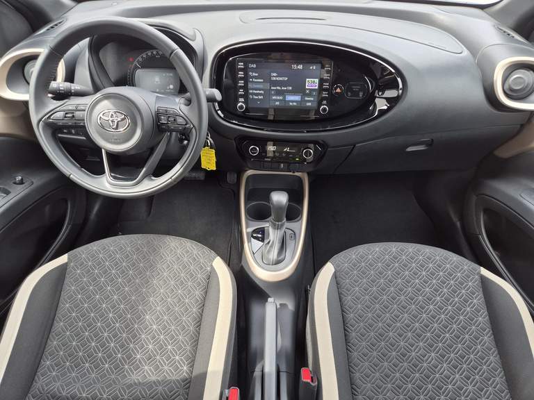 Toyota Toyota