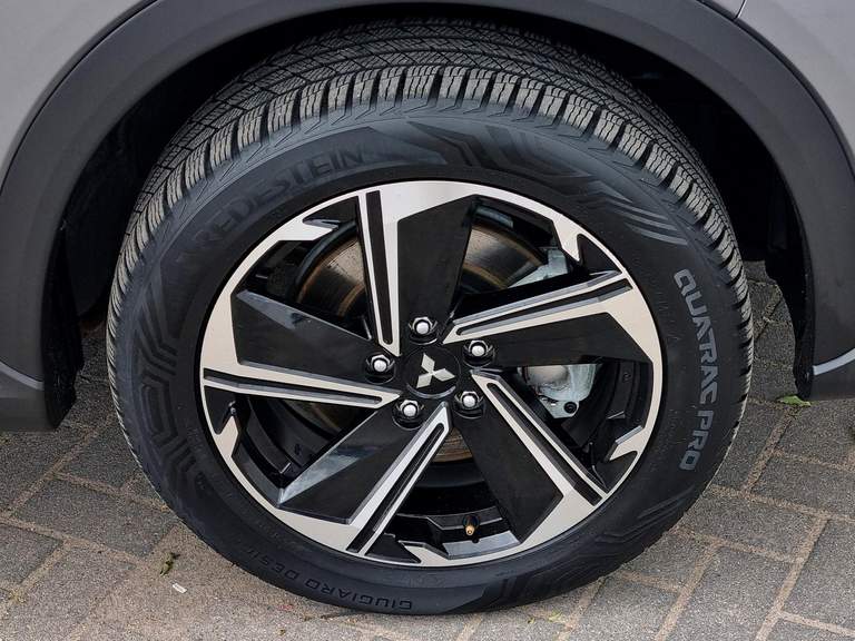 Mitsubishi Mitsubishi