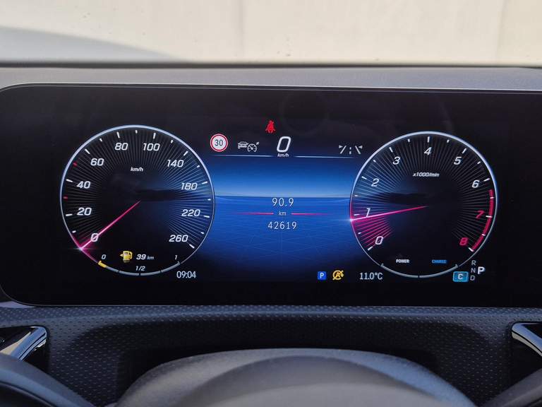 Mercedes-Benz Mercedes-Benz