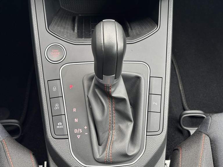 SEAT SEAT