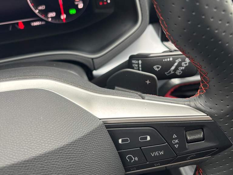 SEAT SEAT