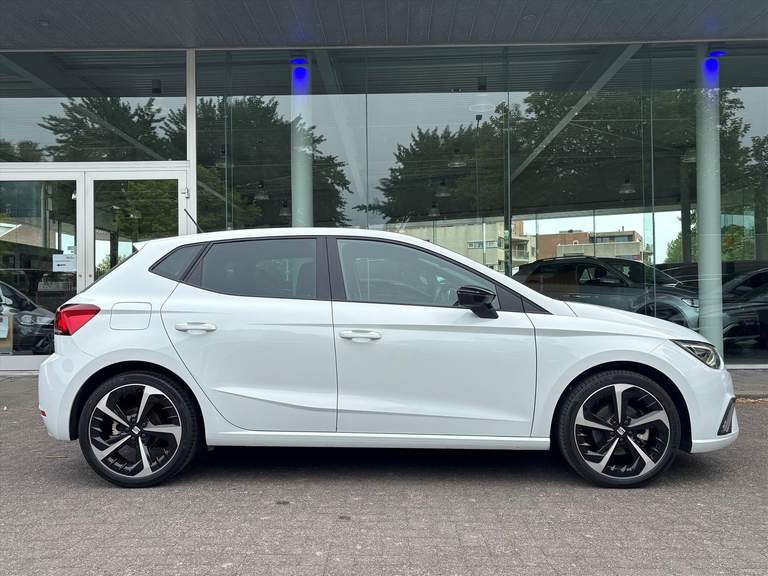 SEAT SEAT