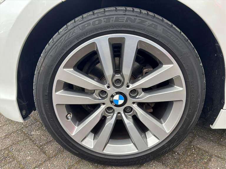 BMW BMW