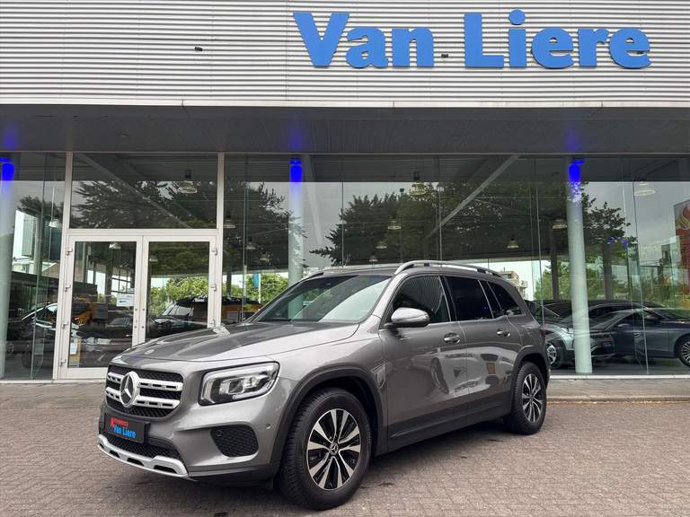 Mercedes-Benz Mercedes-Benz