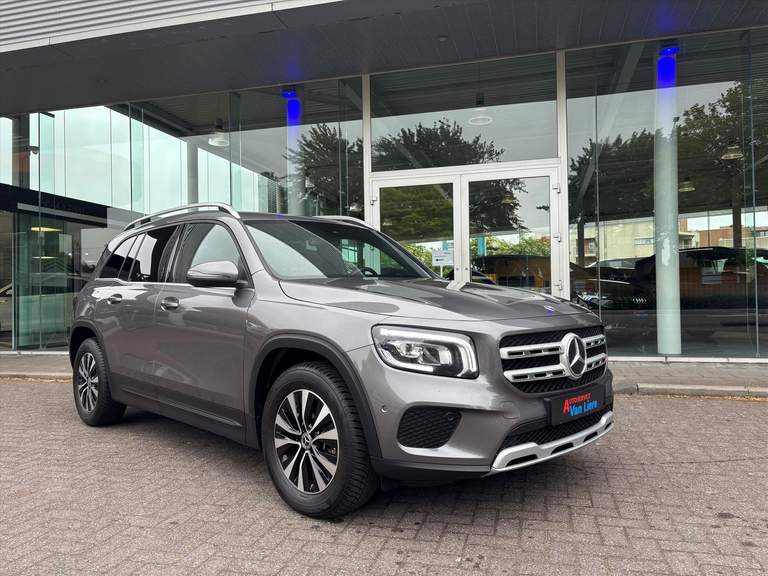 Mercedes-Benz Mercedes-Benz