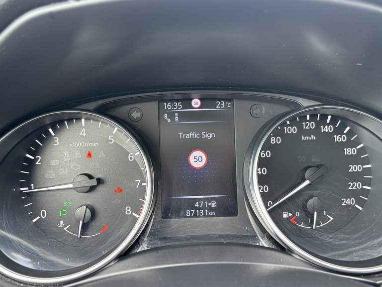 Nissan Nissan