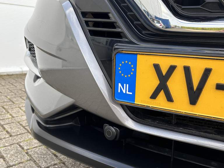 Nissan Nissan