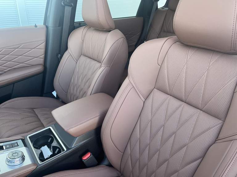 Mitsubishi Mitsubishi