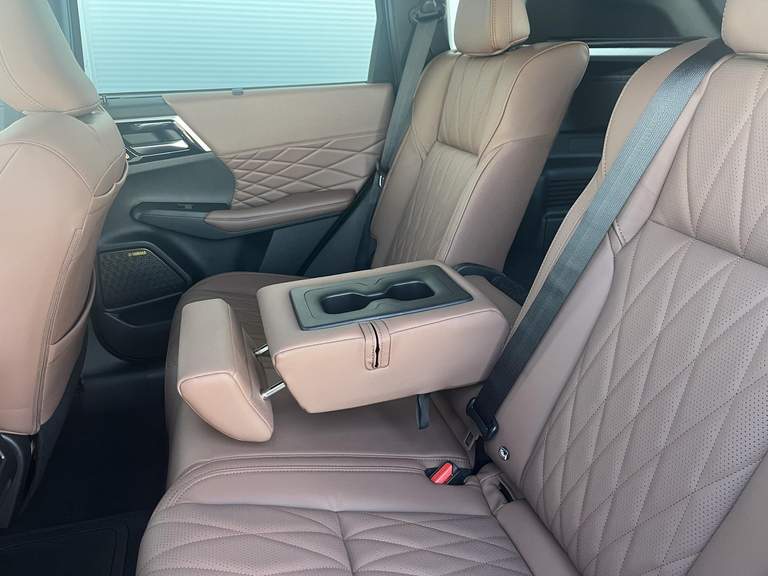 Mitsubishi Mitsubishi