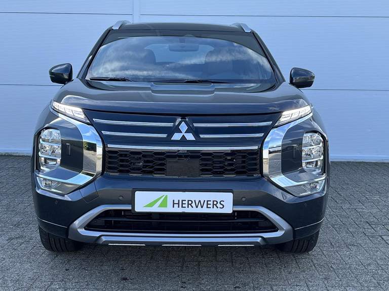 Mitsubishi Mitsubishi