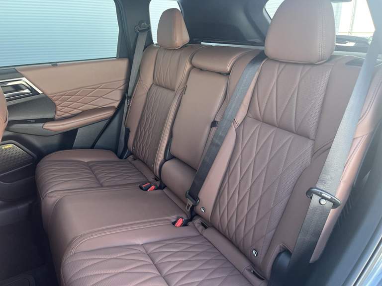Mitsubishi Mitsubishi
