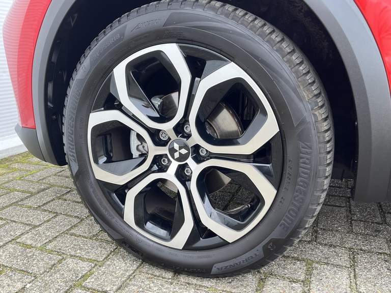 Mitsubishi Mitsubishi