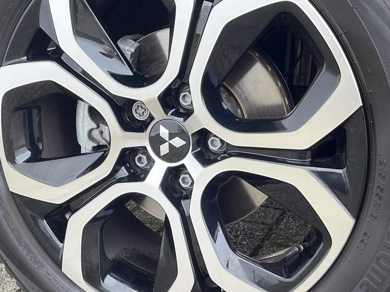 Mitsubishi Mitsubishi