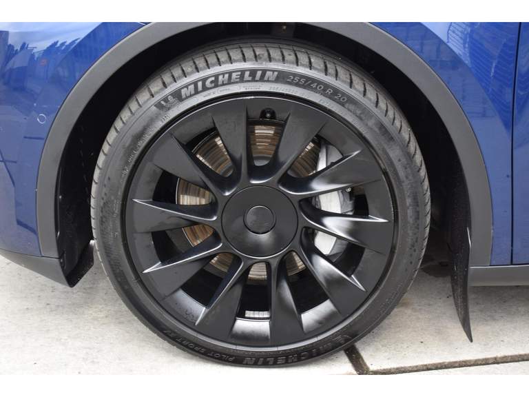 Tesla Tesla