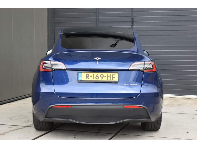 Tesla Tesla