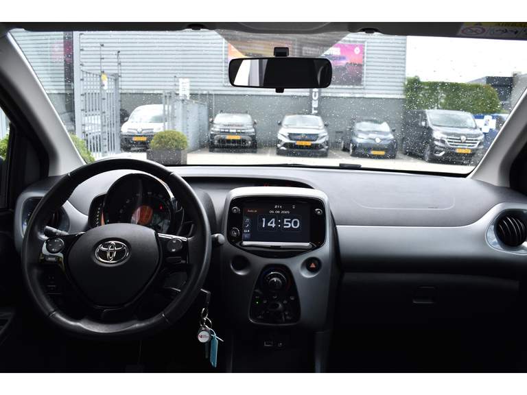 Toyota Toyota