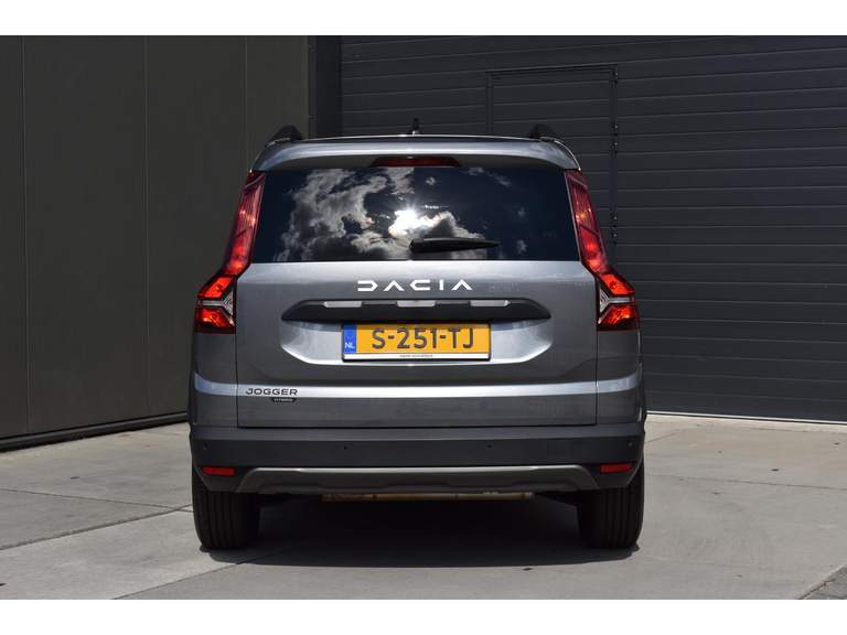 Dacia Dacia