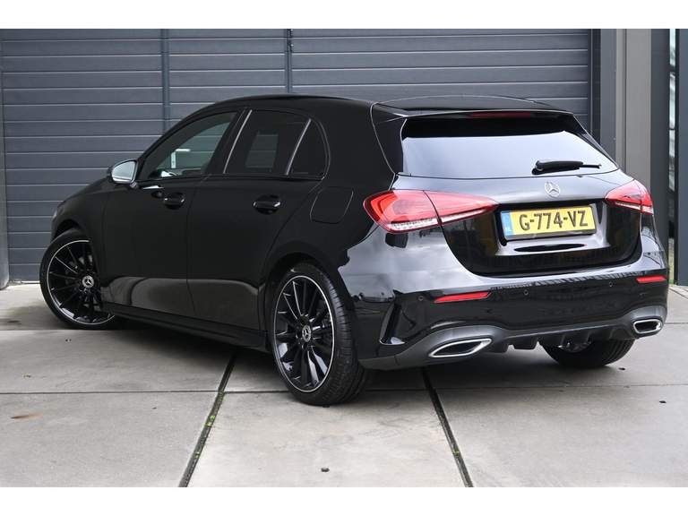 Mercedes-Benz Mercedes-Benz