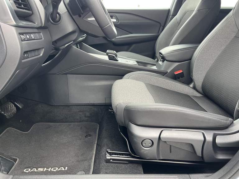 Nissan Nissan