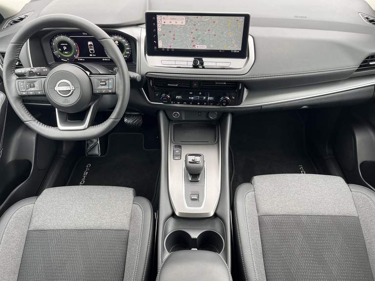 Nissan Nissan