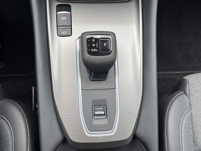 Nissan Nissan
