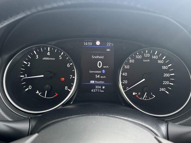 Nissan Nissan