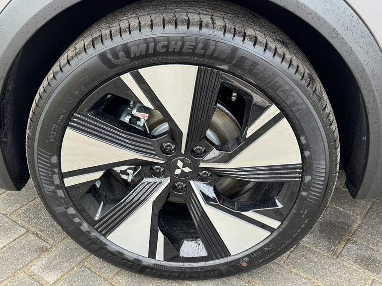 Mitsubishi Mitsubishi