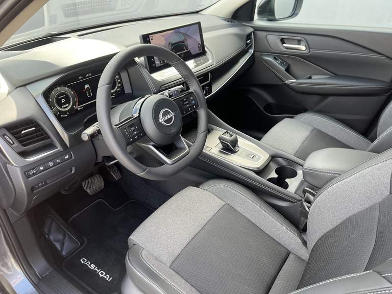 Nissan Nissan