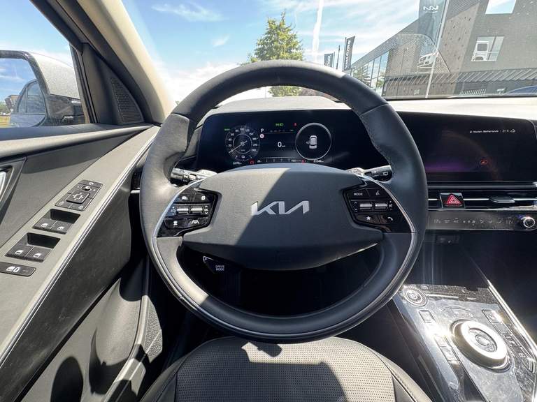 Kia Kia